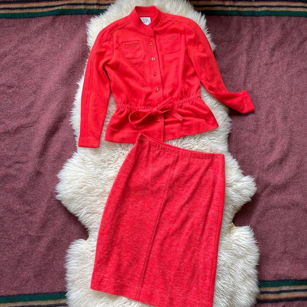 ‘70s Polyester 2 Piece Coordinating Set Skirt Set… - image 1